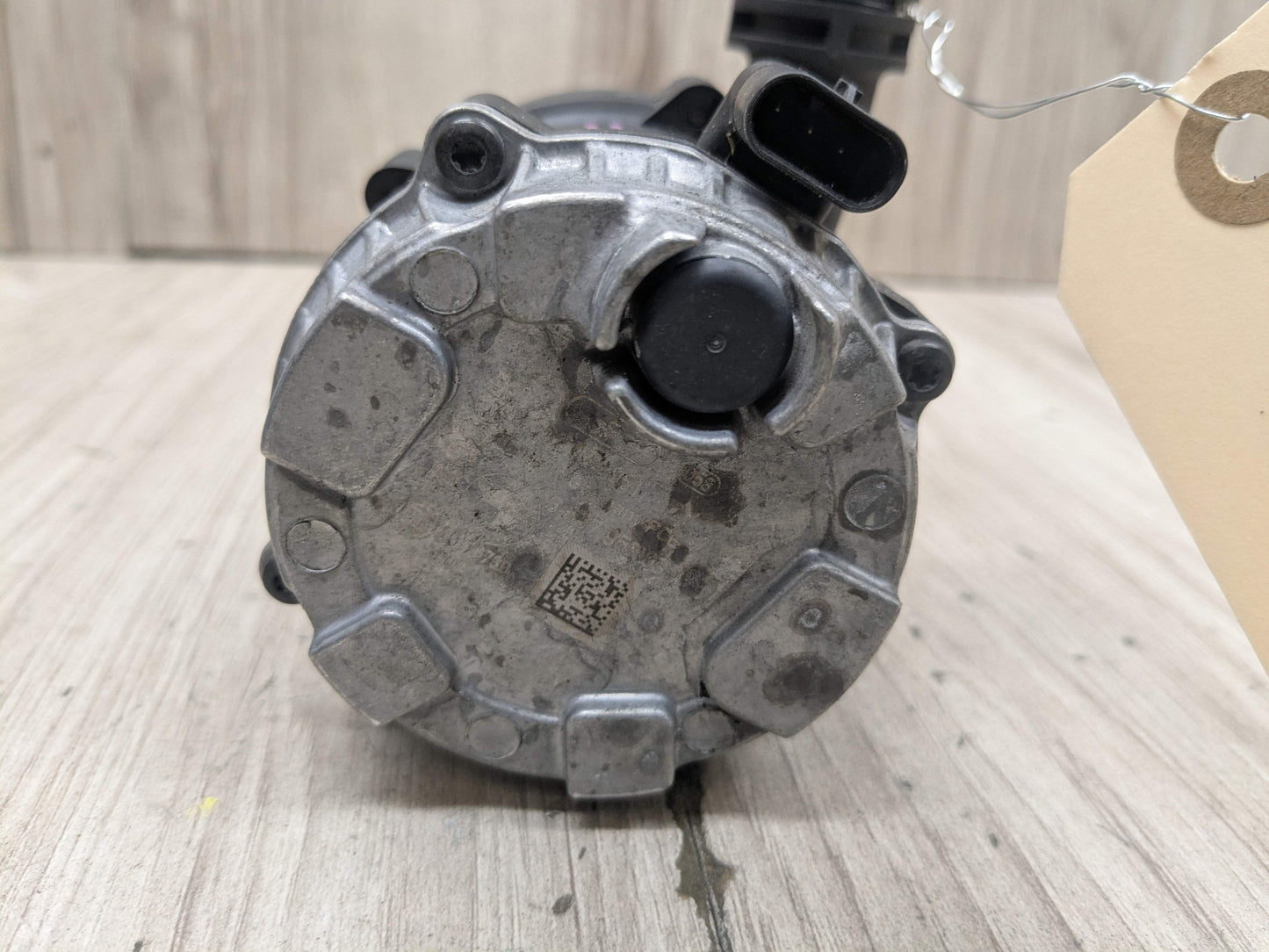16-24 OEM BMW F90 G11 G12 G30 M5 Engine Electric Auxiliary Water Coolant Pump