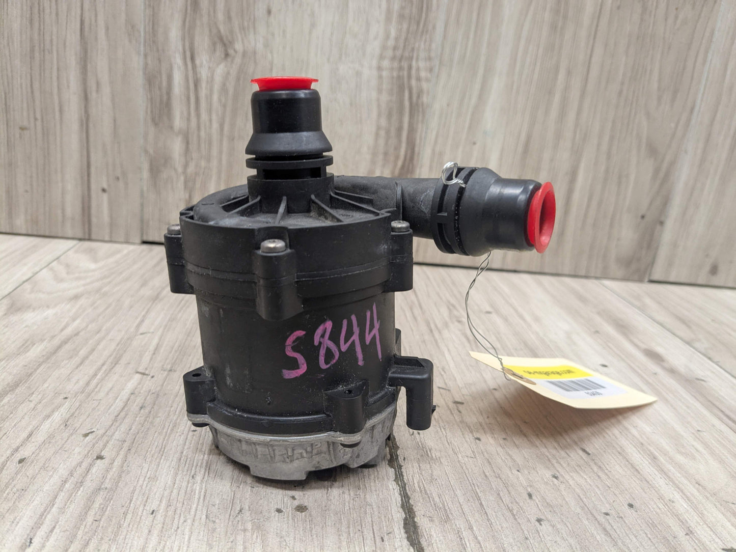 16-24 OEM BMW F90 G11 G12 G30 M5 Engine Electric Auxiliary Water Coolant Pump