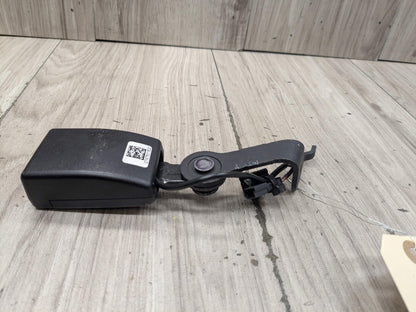 OEM BMW F90 M5 G30 530 540 M550 Rear Right Passenger Seatbelt Seat Belt Buckle