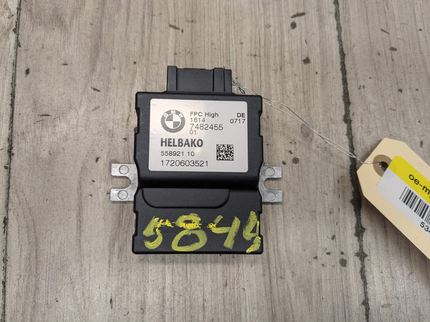 17-21 OEM BMW G30 G32 G12 G01 G82 F90 M5 Fuel Pump Control Module Unit HELBAKO