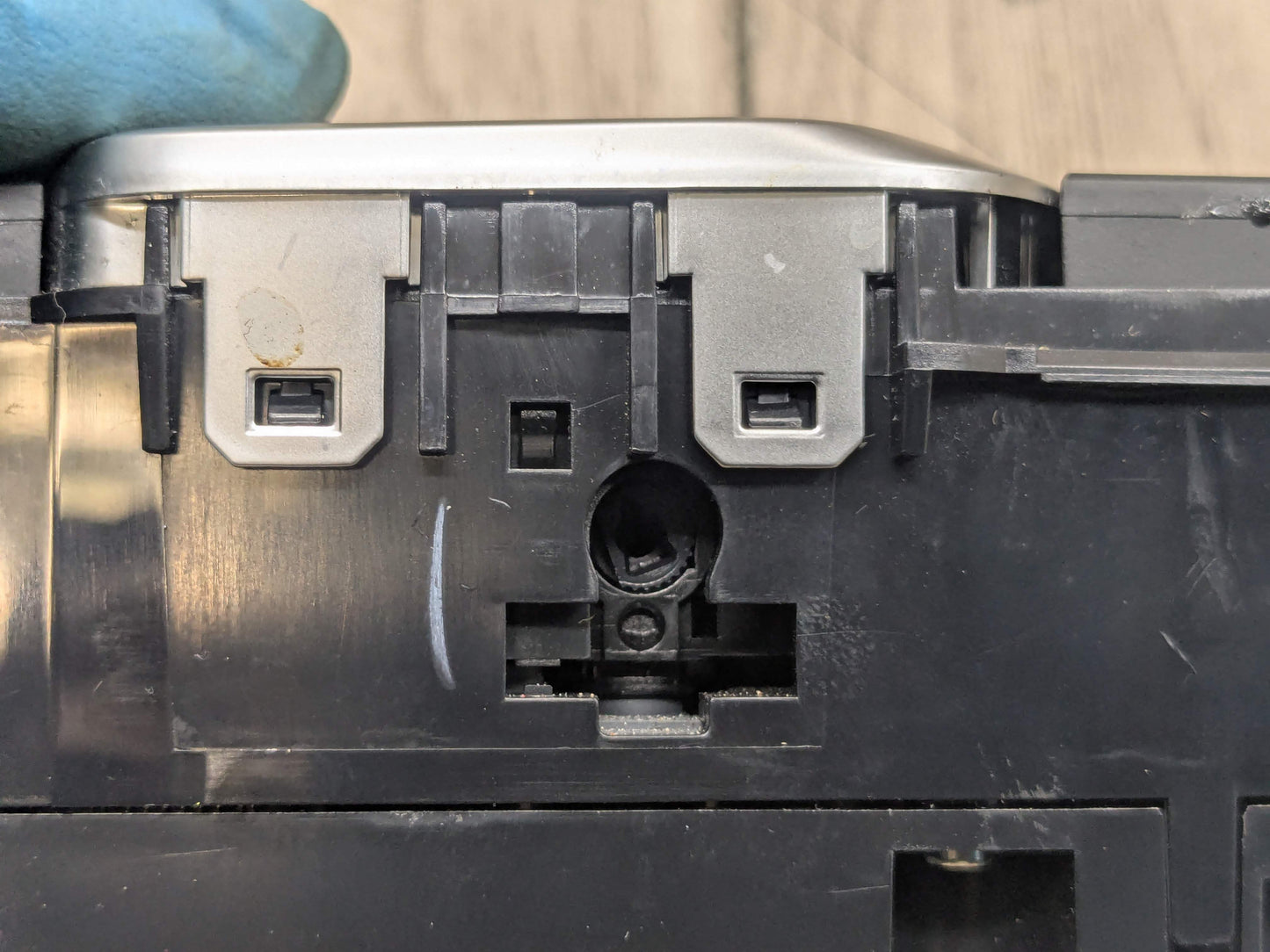 17-20 OEM BMW G30 G31 530 540 M550 Center Console Operating Unit Traction Switch
