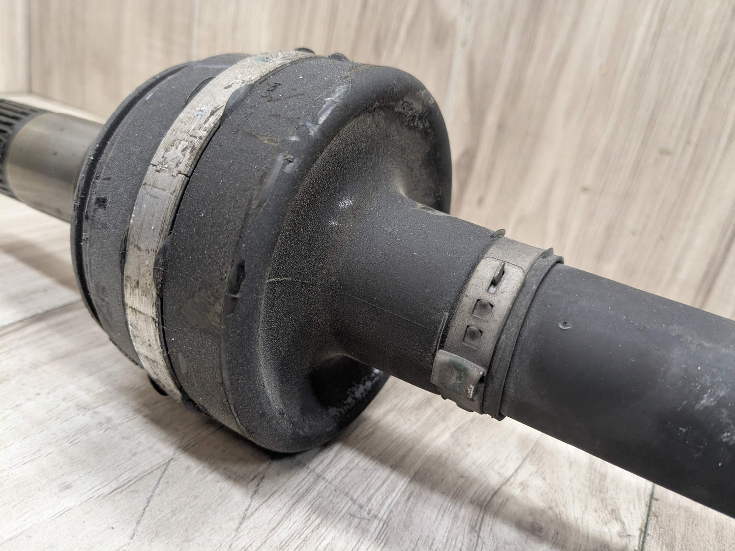 18-20 OEM BMW G30 M550iX AWD Rear Right Passenger Side Output Half Shaft CV Axle