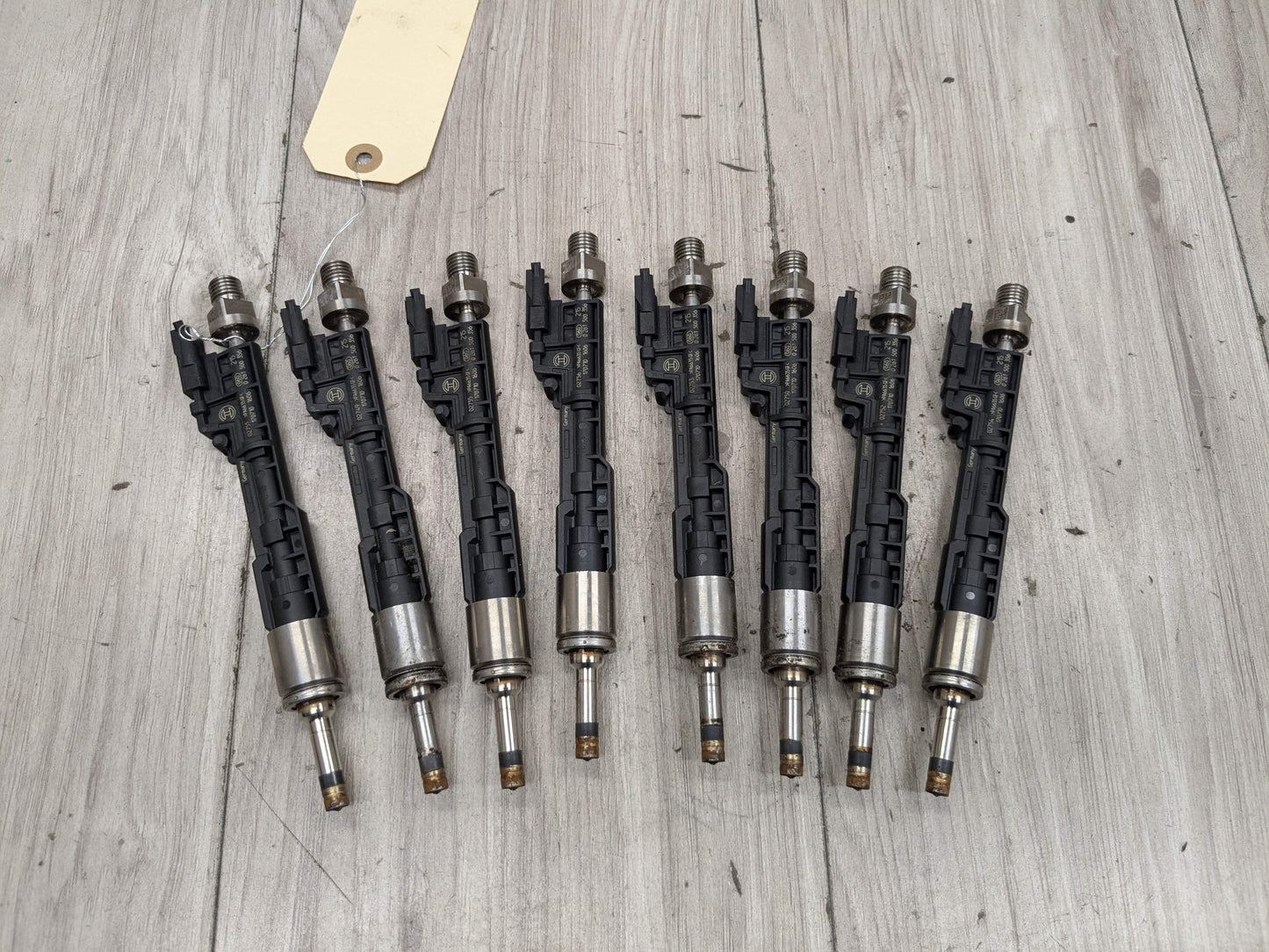 19-24 OEM BMW G12 G30 M550 750 Engine N63R High Pressure Fuel Injector