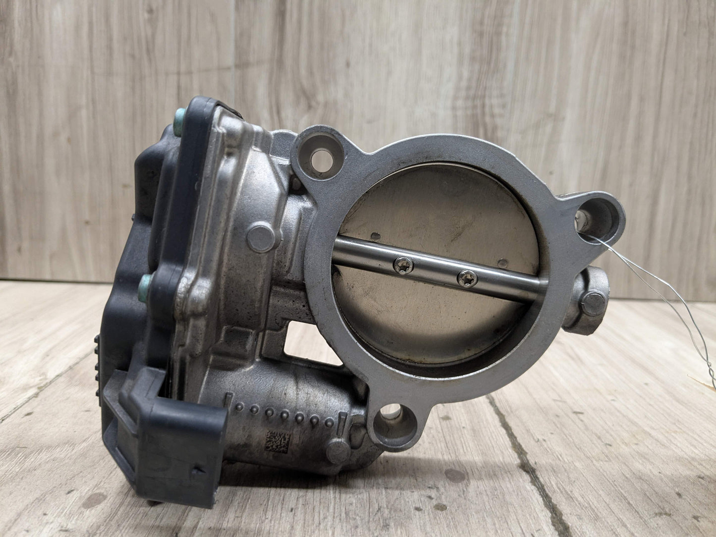 OEM BMW F39 F44 F48 F90 G05 G12 750 G30 M550 M8 Engine B46 N63 S63 Throttle Body