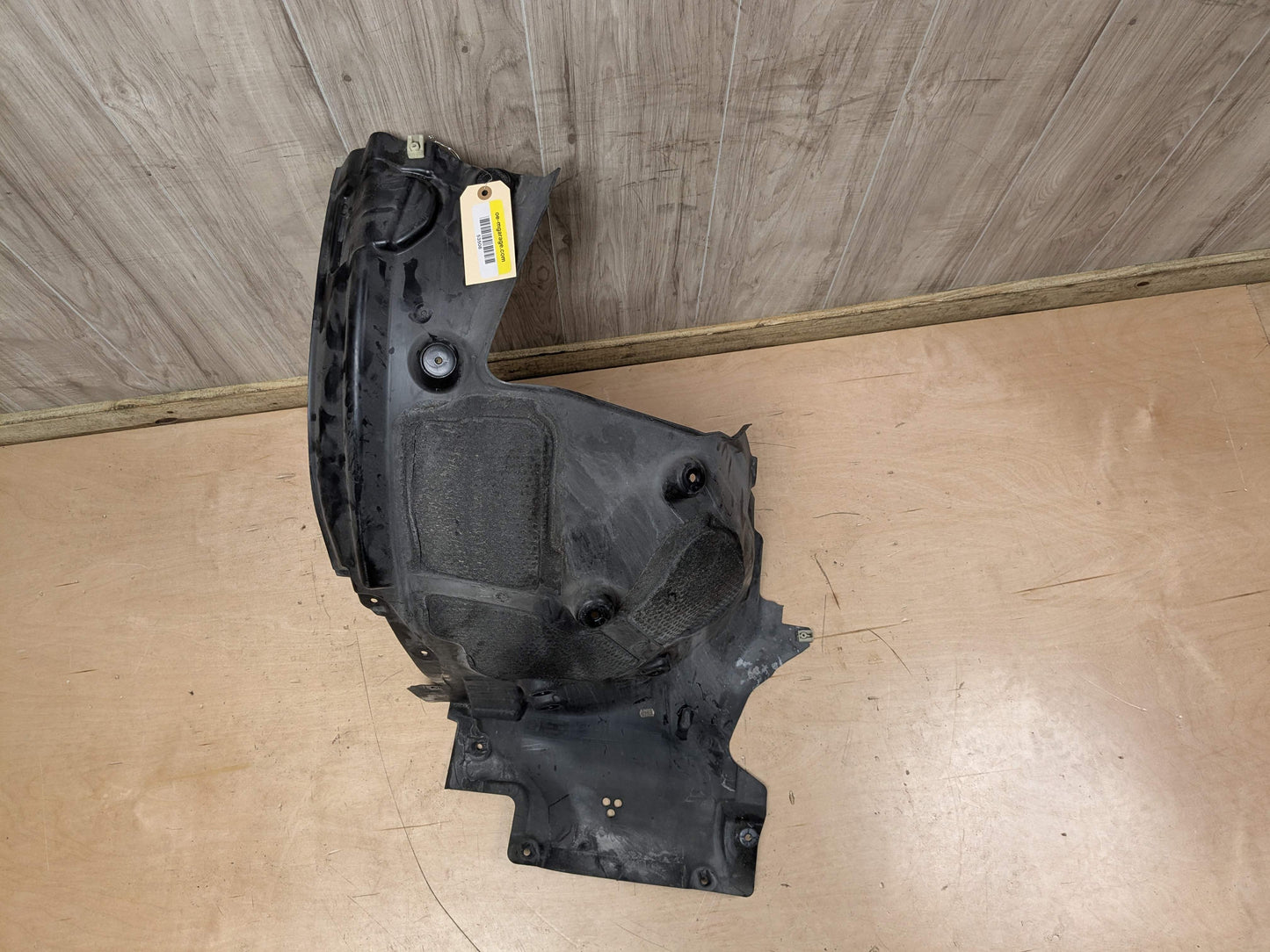 OEM BMW G30 530 540 M550 M SPORT Front Left Driver Fender Liner Splash Shield
