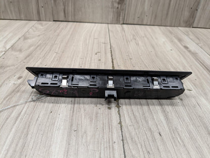 OEM BMW F90 M5 G30 530 540 M550 Front Right Passenger Seat Memory Switch Button