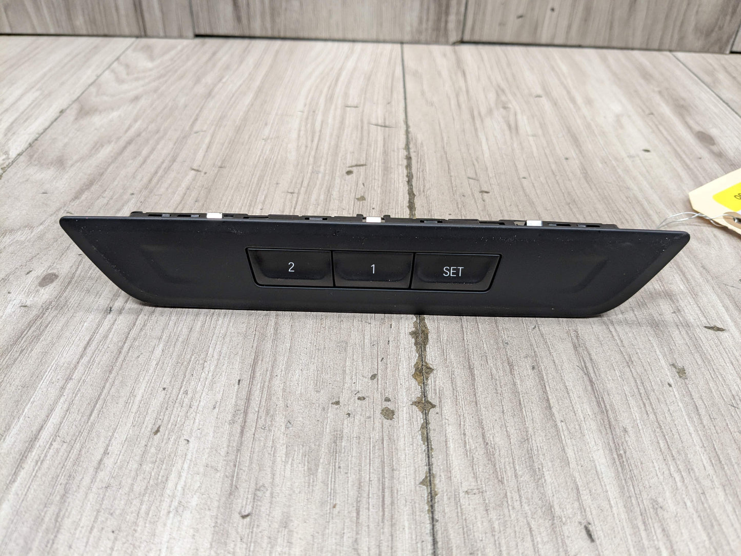 OEM BMW F90 M5 G30 530 540 M550 Front Right Passenger Seat Memory Switch Button