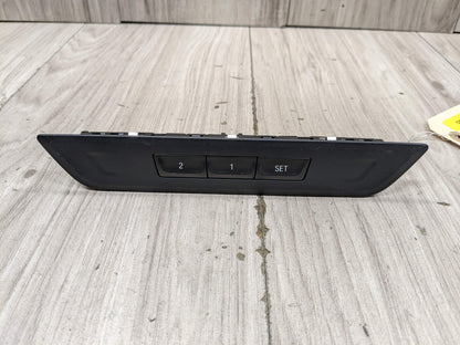 OEM BMW F90 M5 G30 530 540 M550 Front Right Passenger Seat Memory Switch Button