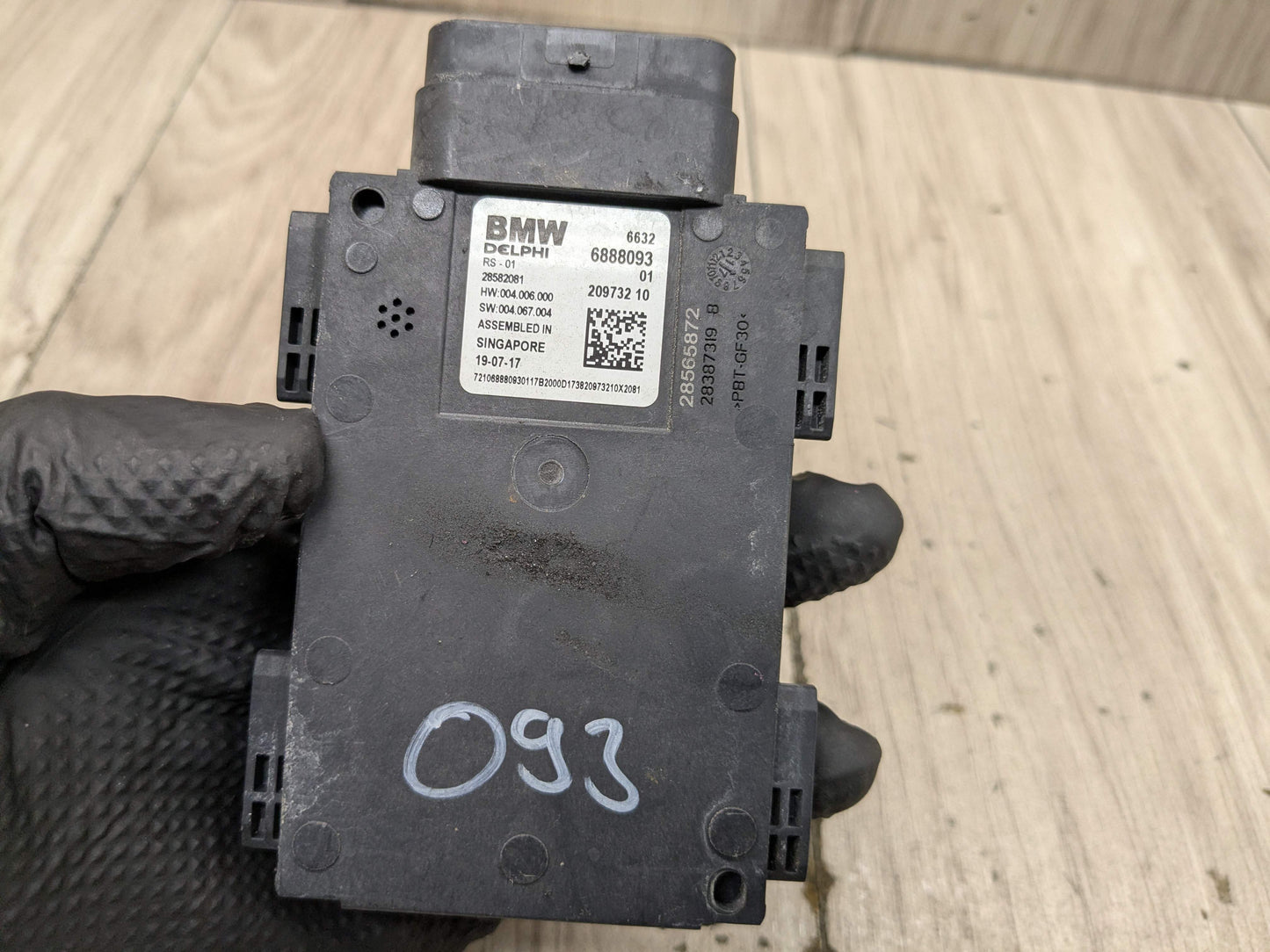 OEM BMW F90 G12 G30 740 750 530 540 M550 M5 Blind Spot Sensor Radar Module