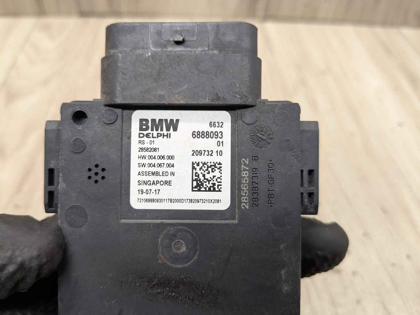 OEM BMW F90 G12 G30 740 750 530 540 M550 M5 Blind Spot Sensor Radar Module