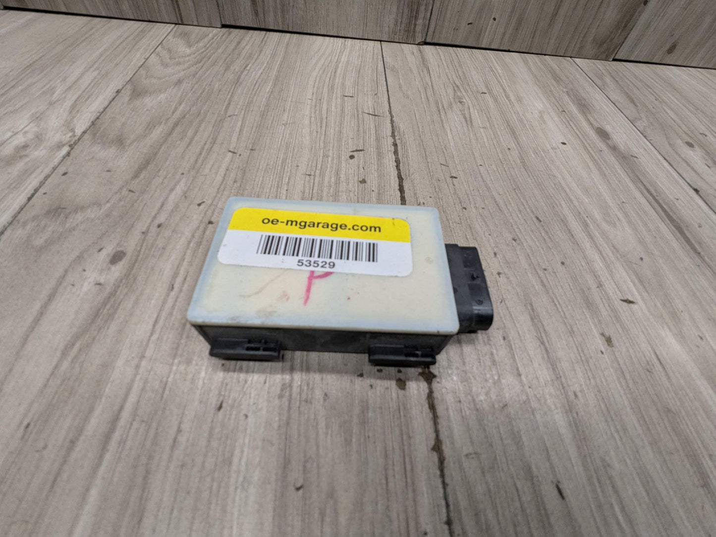 OEM BMW F90 G12 G30 740 750 530 540 M550 M5 Blind Spot Sensor Radar Module