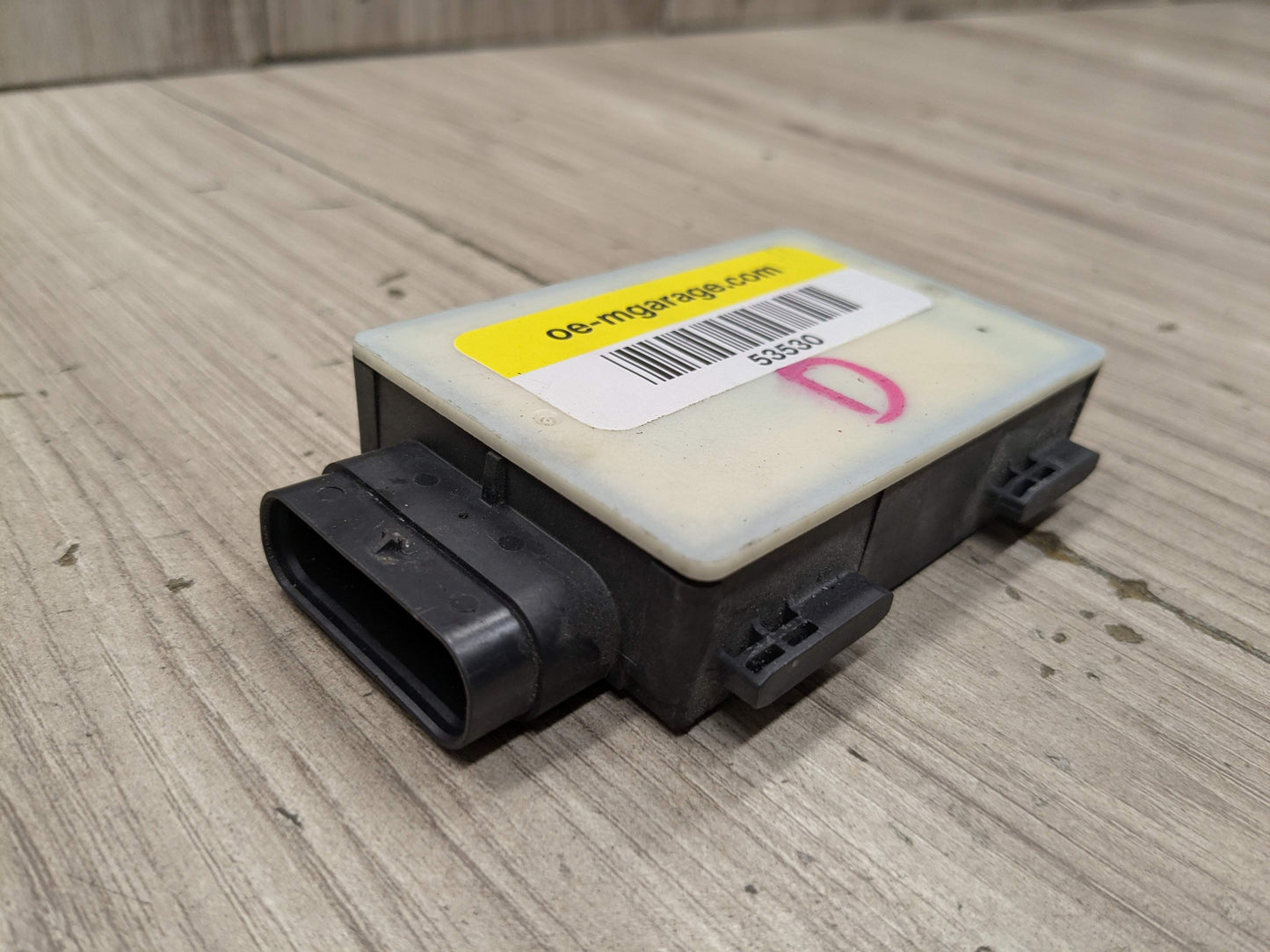 OEM BMW F90 G12 G30 740 750 530 540 M550 M5 Blind Spot Sensor Radar Module