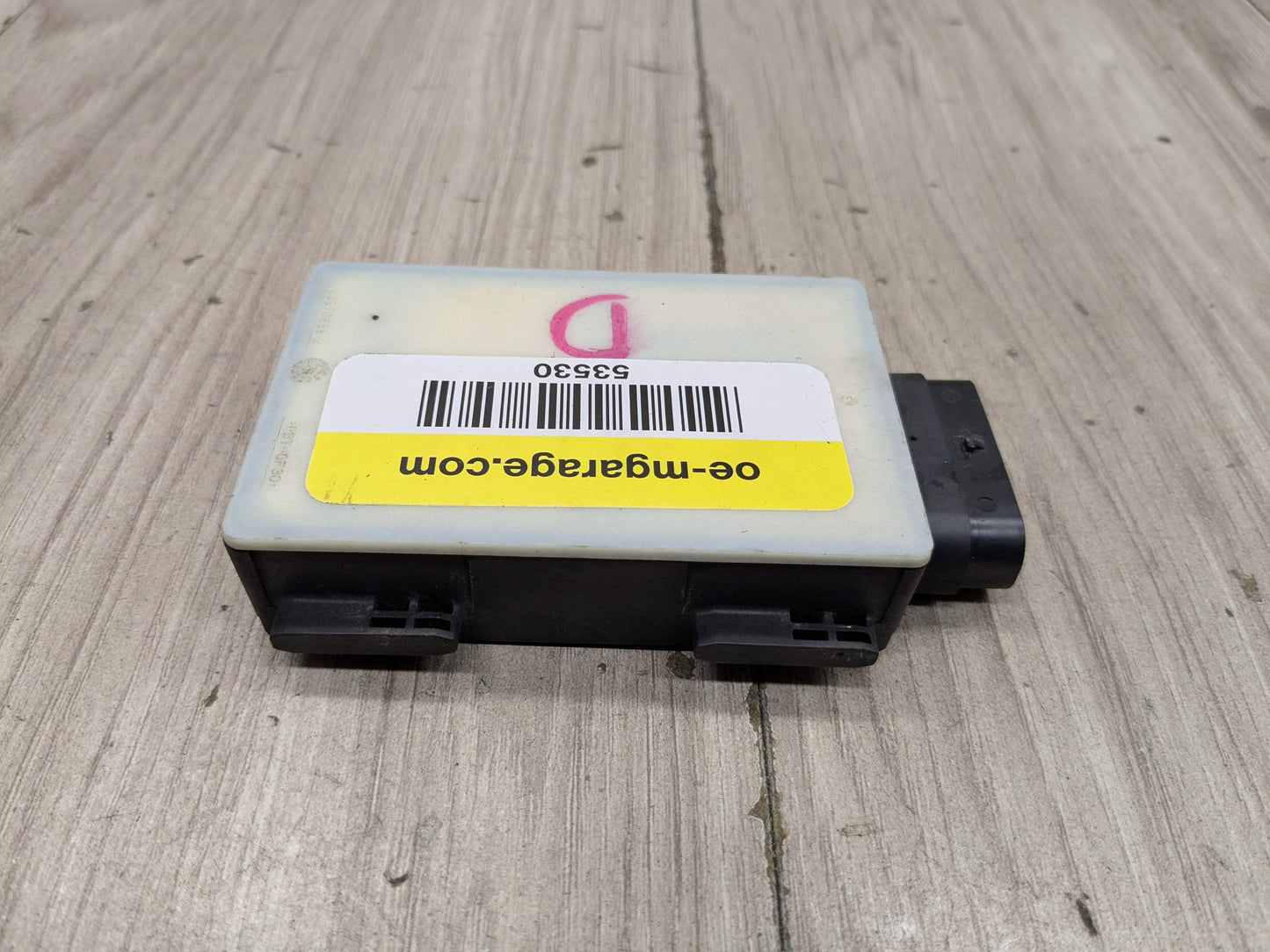 OEM BMW F90 G12 G30 740 750 530 540 M550 M5 Blind Spot Sensor Radar Module