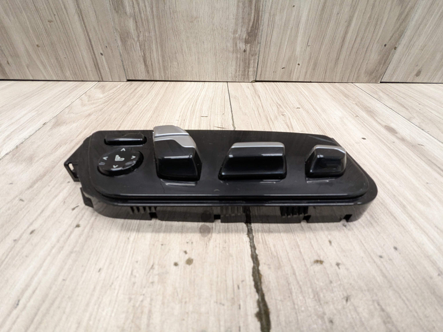 OEM BMW F90 G12 G30 M550 750 M5 Front Right Passenger Seat Adjust Control Switch