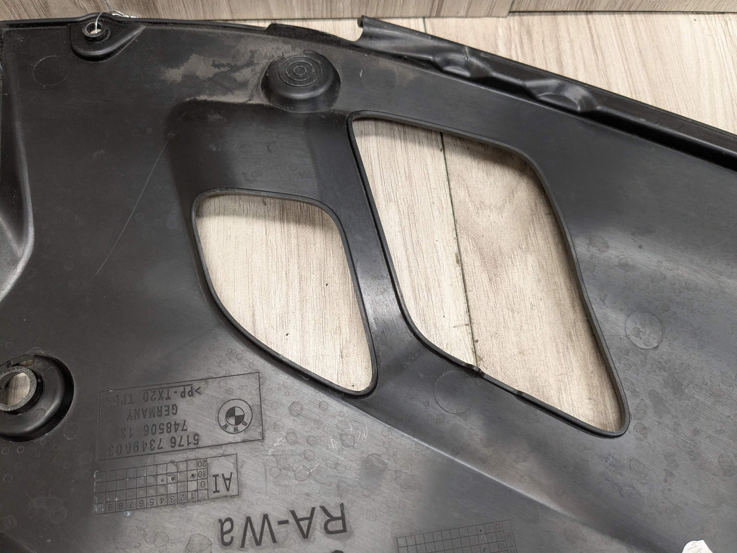 OEM BMW F90 M5 G30 530 540 M550 Front Left Engine Support Sealing Cover Trim SET