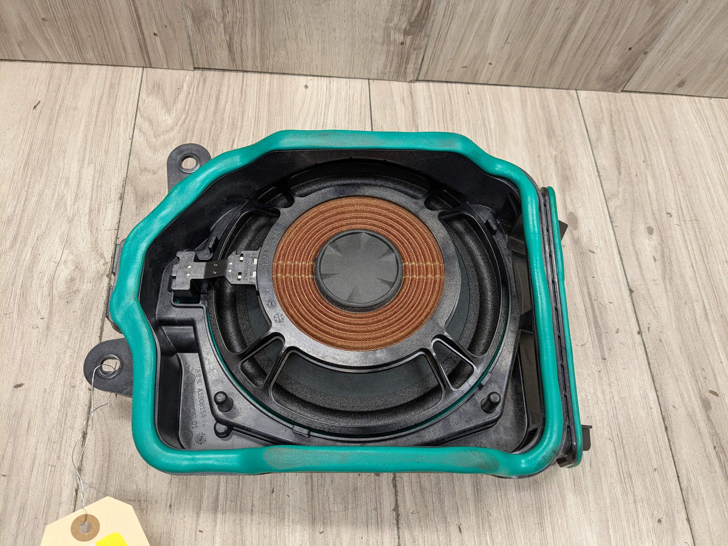16-19 OEM BMW G30 G12 F90 Front Left Sub Subwoofer Audio Speaker Harman Kardon