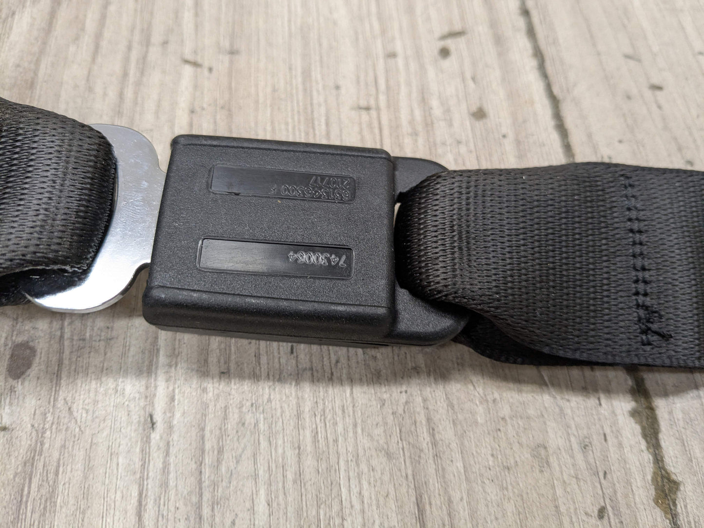 OEM BMW F90 M5 G30 530 540 Rear Center Middle Upper Seatbelt Seat Belt Retractor