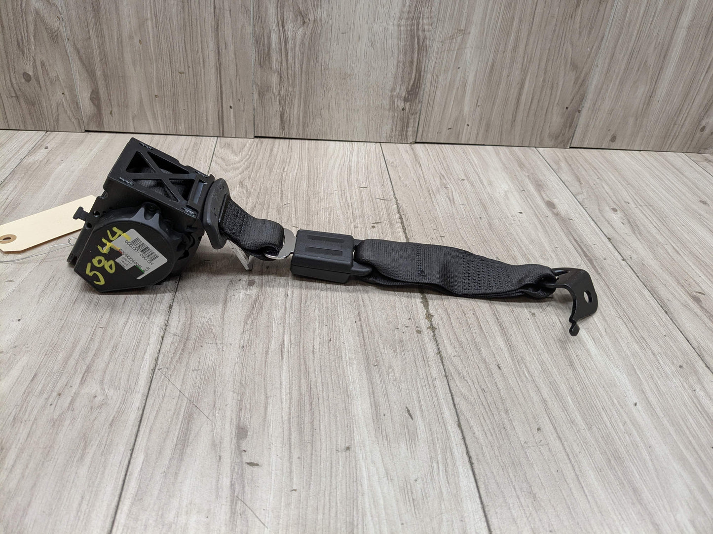 OEM BMW F90 M5 G30 530 540 Rear Center Middle Upper Seatbelt Seat Belt Retractor