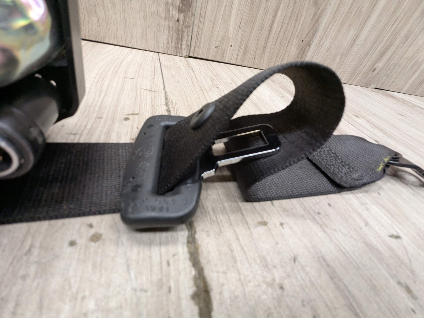 OEM BMW F90 M5 G30 530 540 Rear Left Right Upper Seatbelt Seat Belt Retractor
