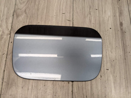 17-23 OEM BMW F90 G30 530 540 M550 M5 Fuel Gas Tank Flap Lid Cover