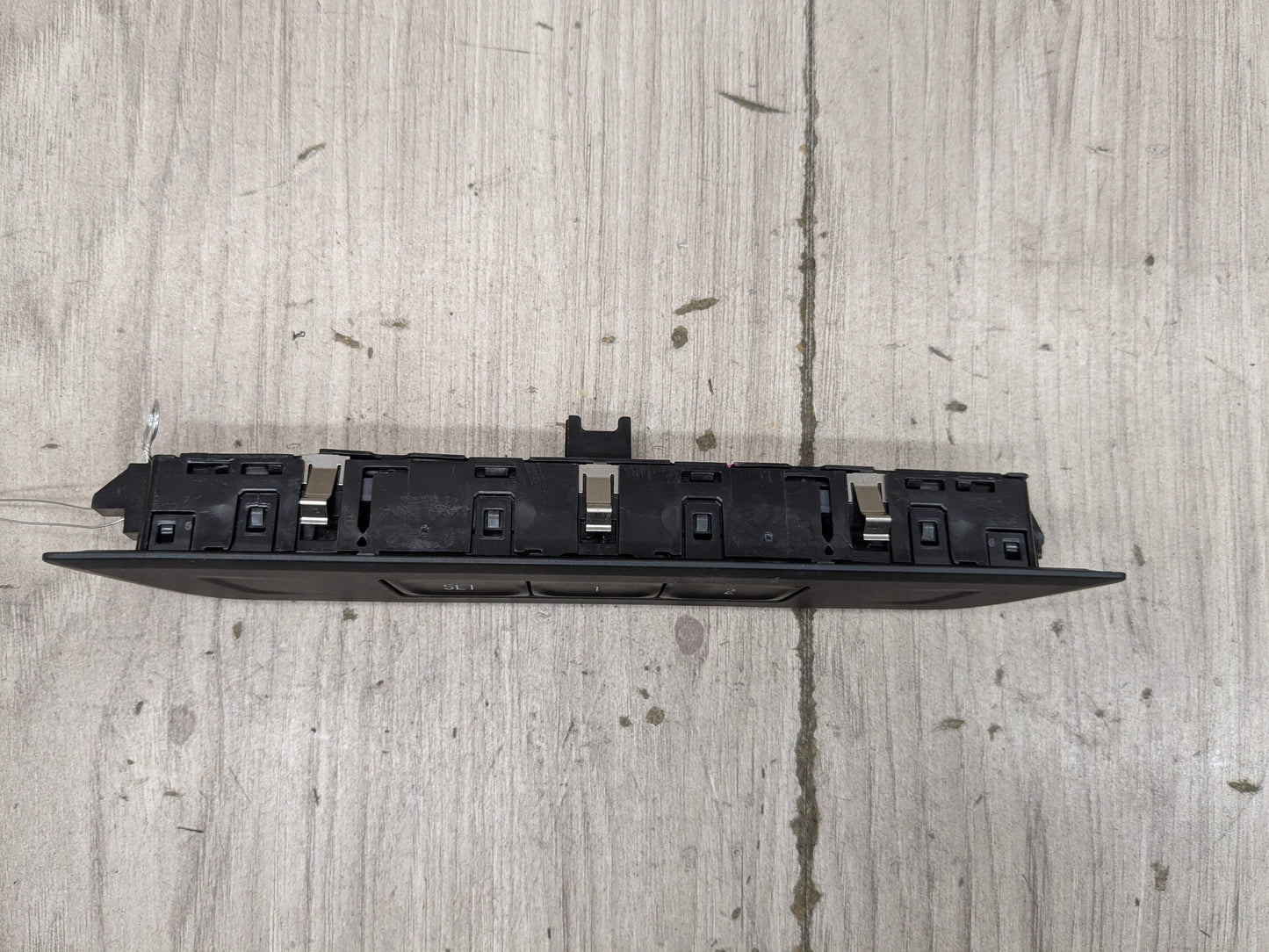 OEM BMW F90 M5 G30 530 540 M550 Front Left Driver Seat Memory Switch Button