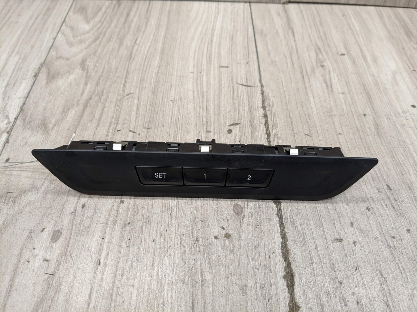 OEM BMW F90 M5 G30 530 540 M550 Front Left Driver Seat Memory Switch Button