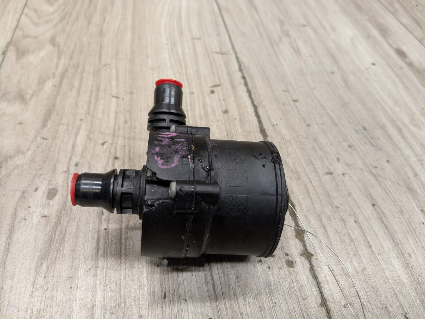 OEM BMW F90 F93 G11 G12 G16 G30 M5 Engine Electric Auxiliary Water Coolant Pump
