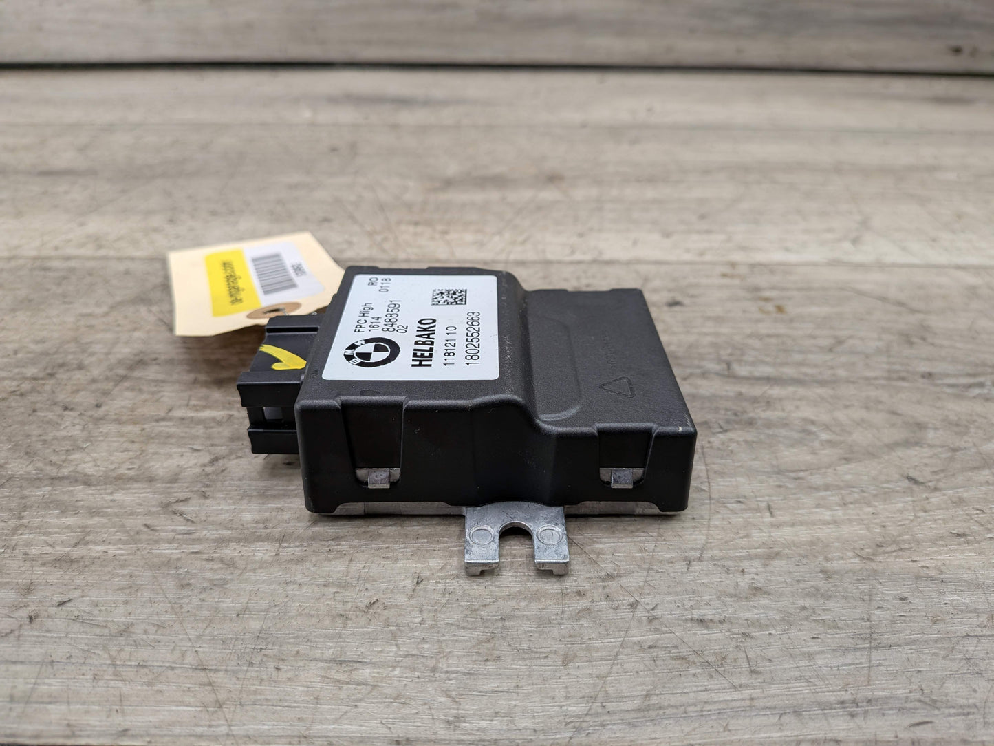 PRE-LCI OEM BMW G01 G12 G30 530 540 M550 740 750 X3 Fuel Pump Control Module