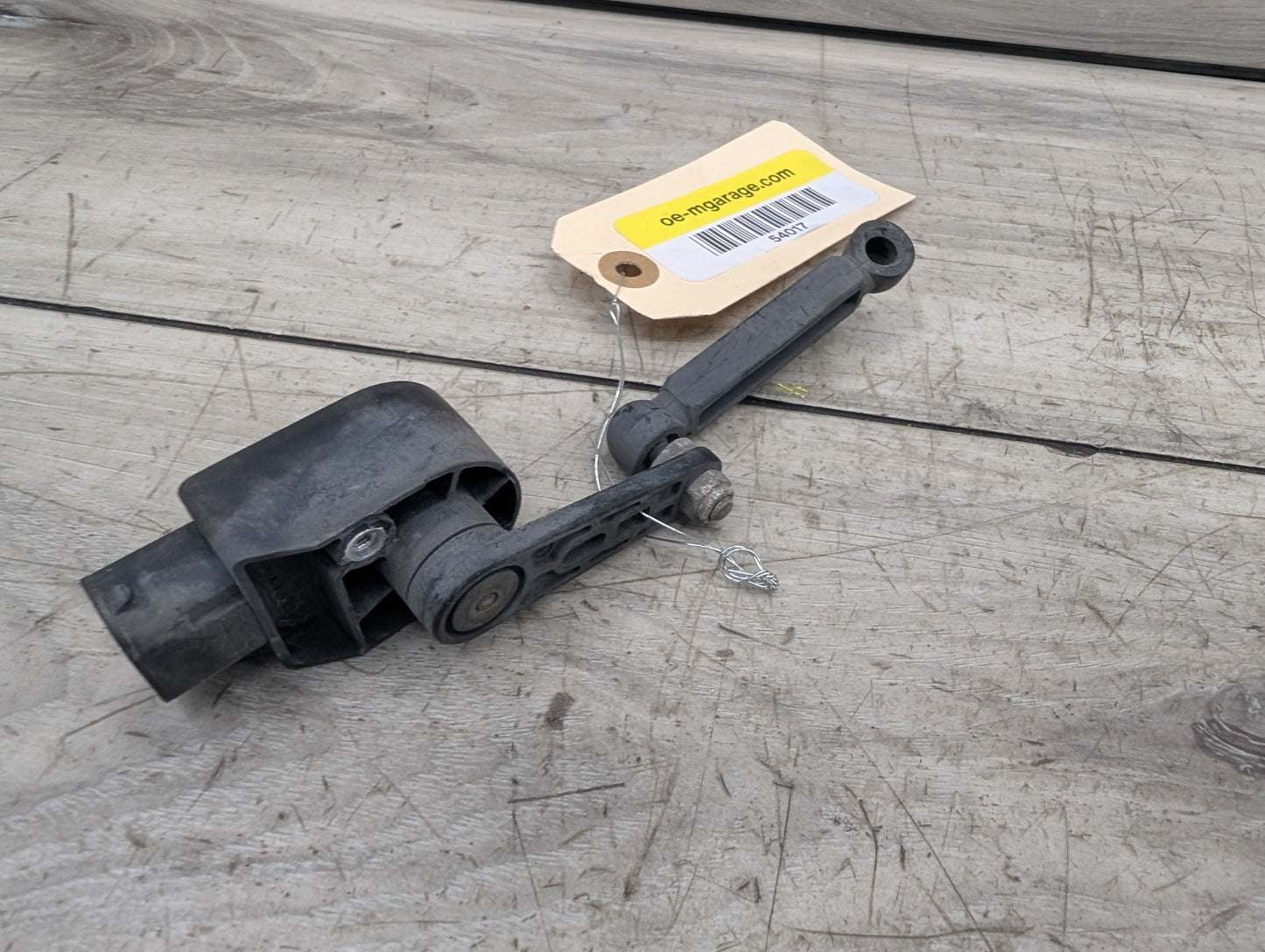 OEM BMW F30 F44 F80 G01 G20 G30 Front Rear Left Right Suspension Level Sensor