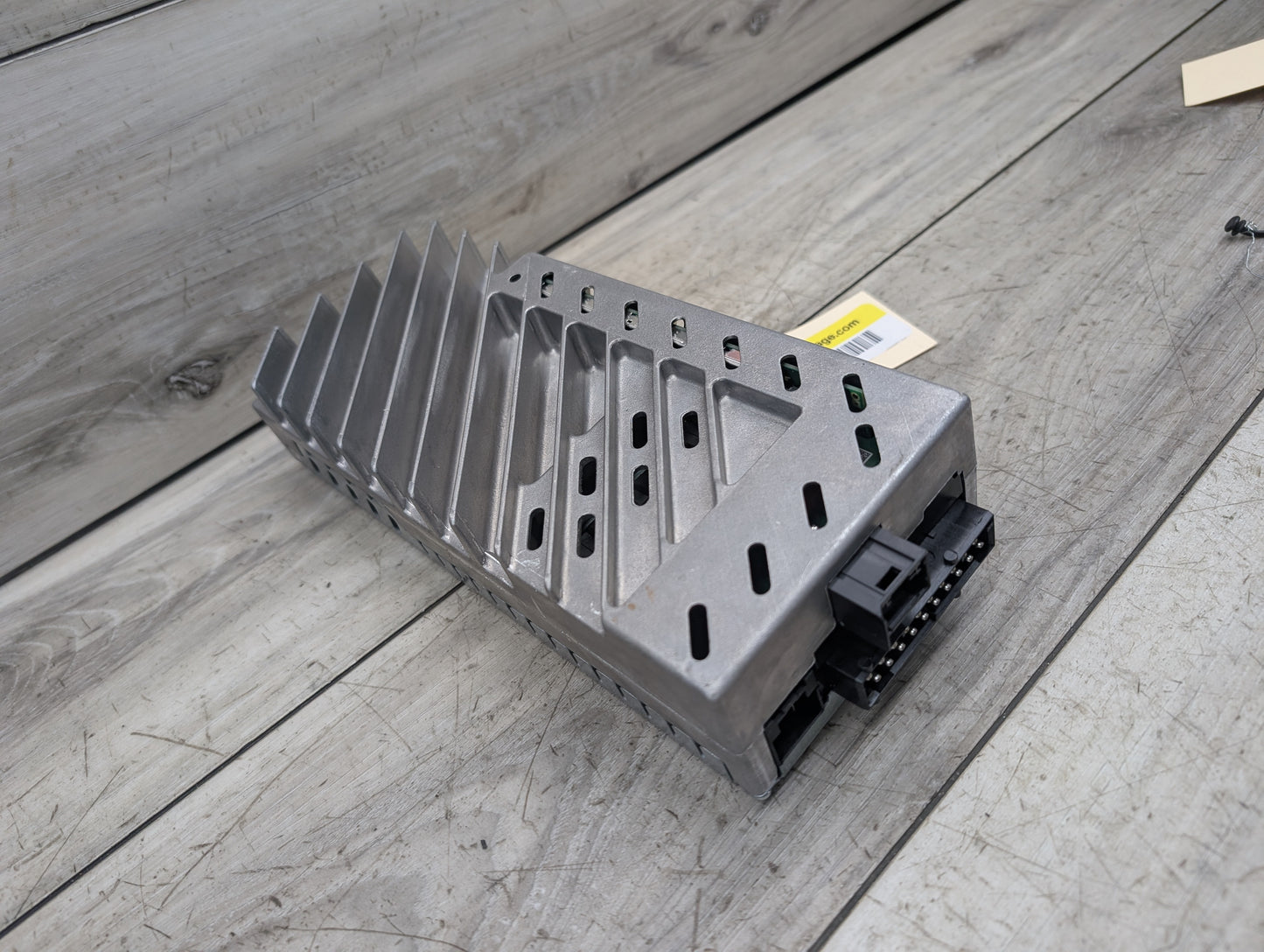 OEM BMW G11 G12 G30 M550 750 Top Hi-Fi Sound Audio AMP Amplifier HARMAN BECKER