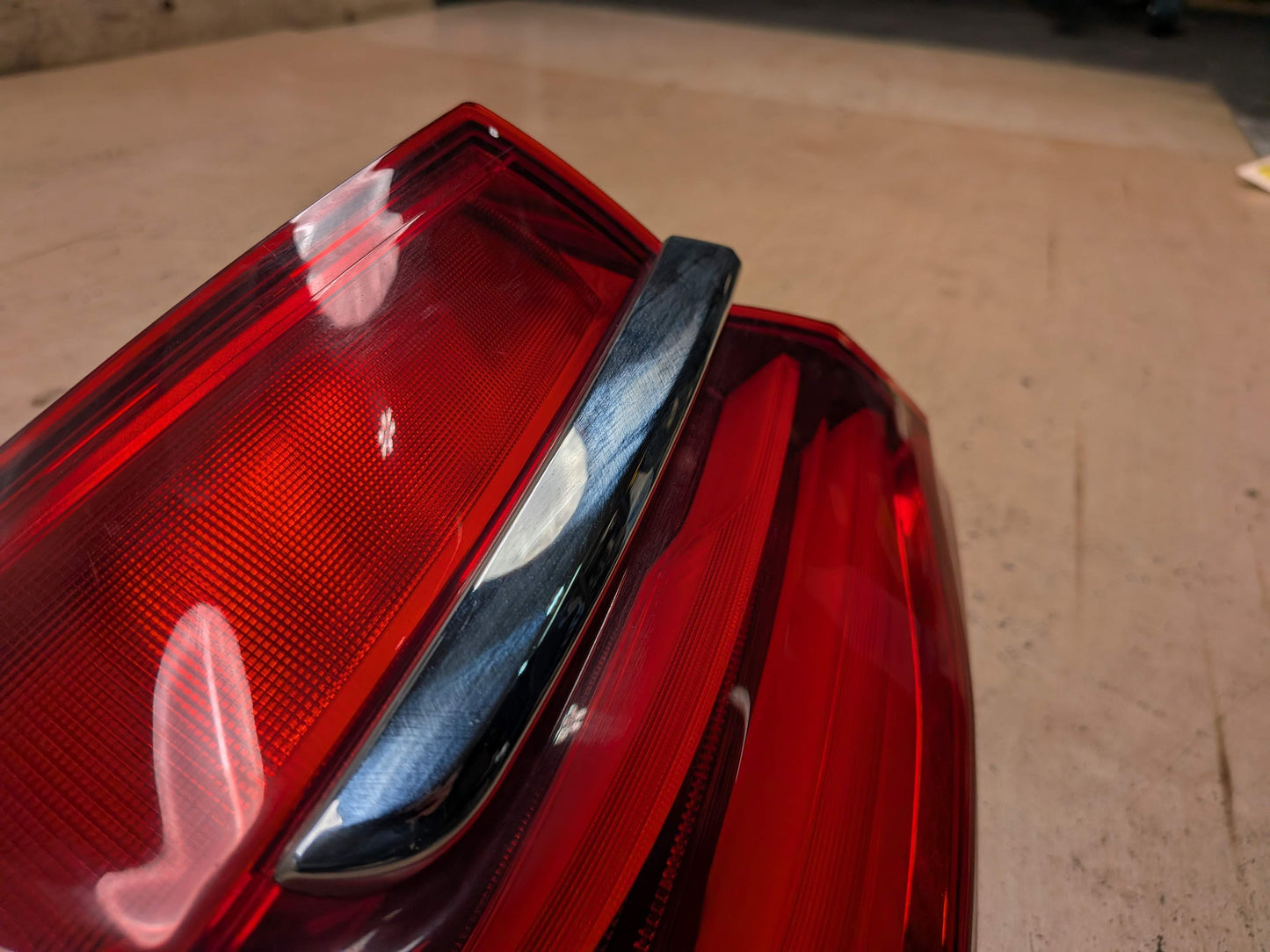 16-19 OEM BMW G11 G12 740 750 M760 B7 Rear Left Driver Outer LED Tail Light