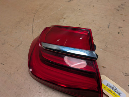 16-19 OEM BMW G11 G12 740 750 M760 B7 Rear Left Driver Outer LED Tail Light