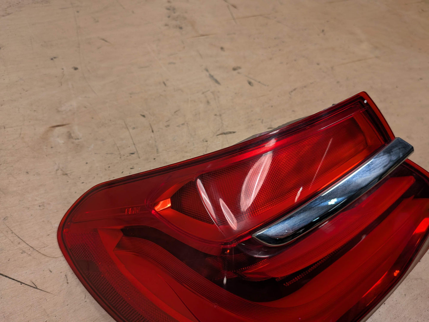 16-19 OEM BMW G11 G12 740 750 M760 B7 Rear Left Driver Outer LED Tail Light