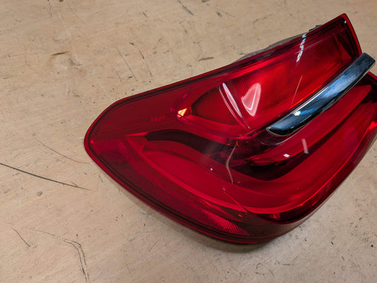 16-19 OEM BMW G11 G12 740 750 M760 B7 Rear Left Driver Outer LED Tail Light