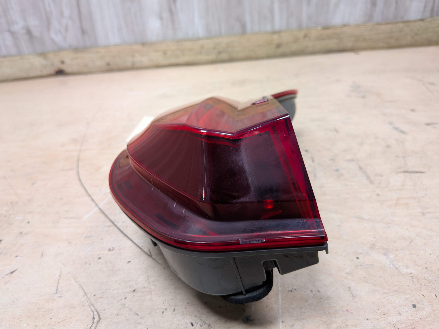 16-19 OEM BMW G11 G12 740 750 M760 Rear Left Driver Trunk Inner Stop Tail Light
