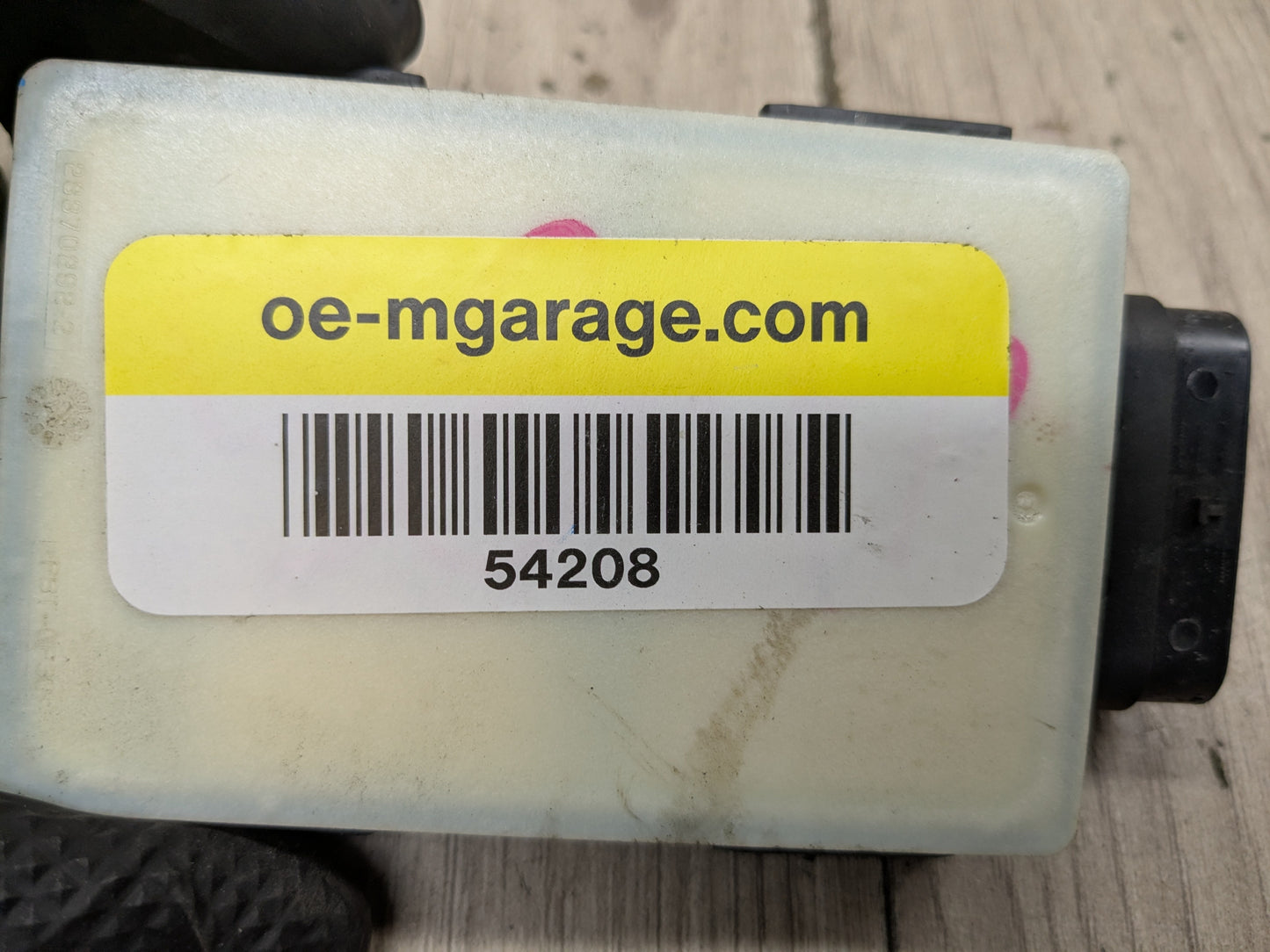 OEM BMW F90 G12 G30 740 750 530 540 M550 M5 Blind Spot Sensor Radar Module