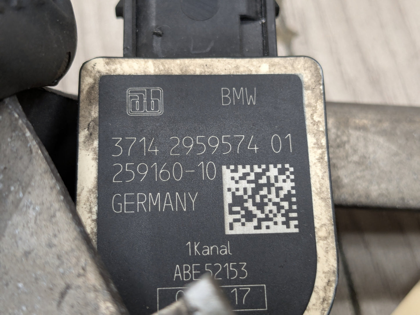 OEM BMW F30 F44 F80 G01 G20 G30 Front Rear Left Right Suspension Level Sensor