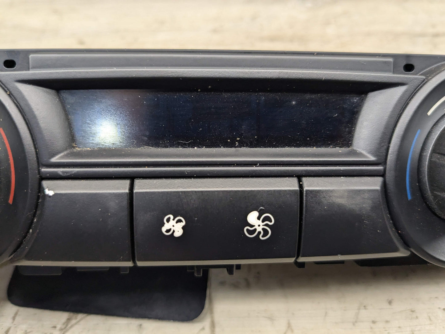 07-14 OEM BMW E70 E71 X5 X6 Rear AC Tempertaure Heater Climate Control Switch