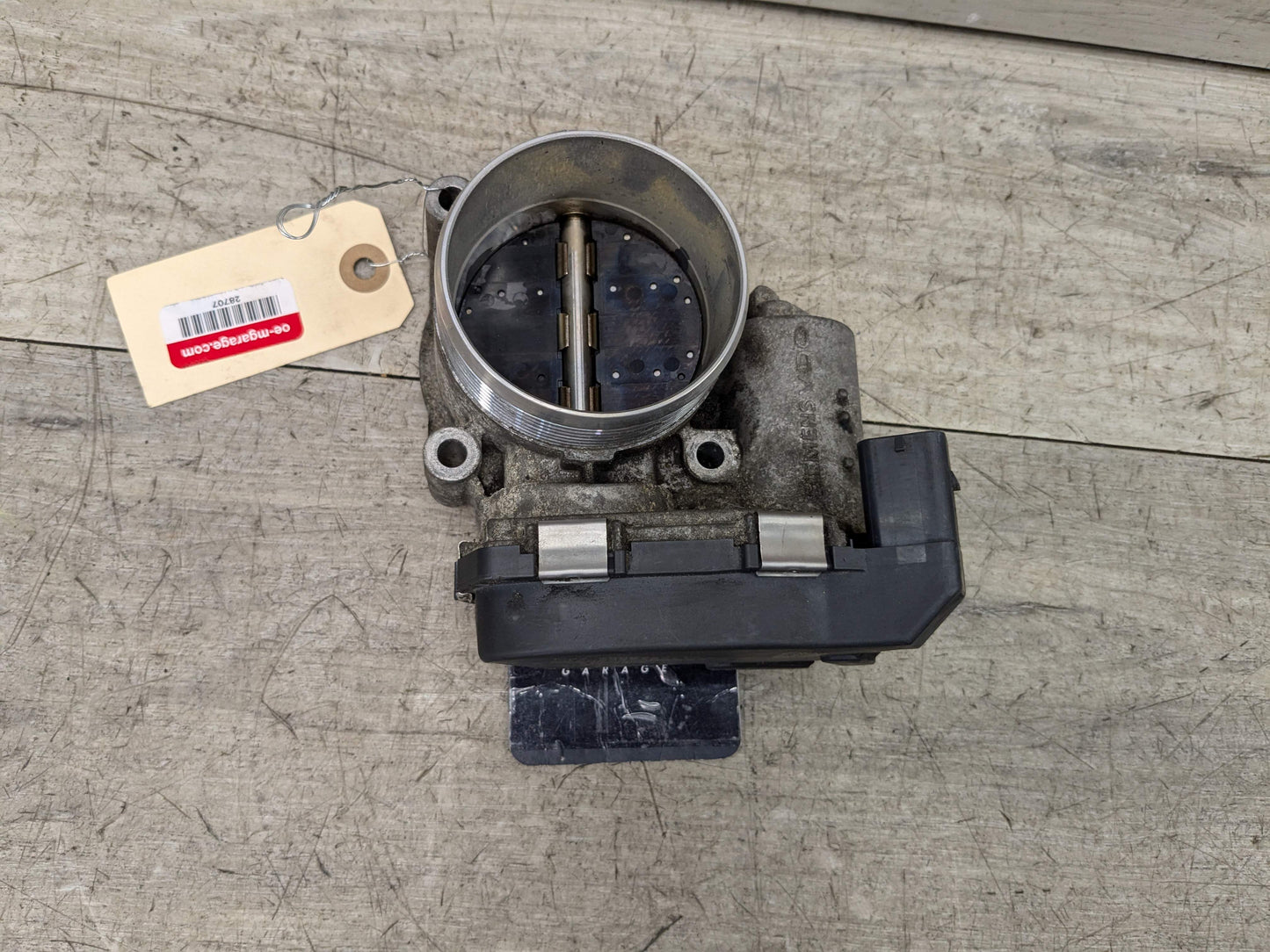 10-19 BMW F10 F12 F13 F01 F02 F15 S63 Intake Manifold Throttle Housing Assembly