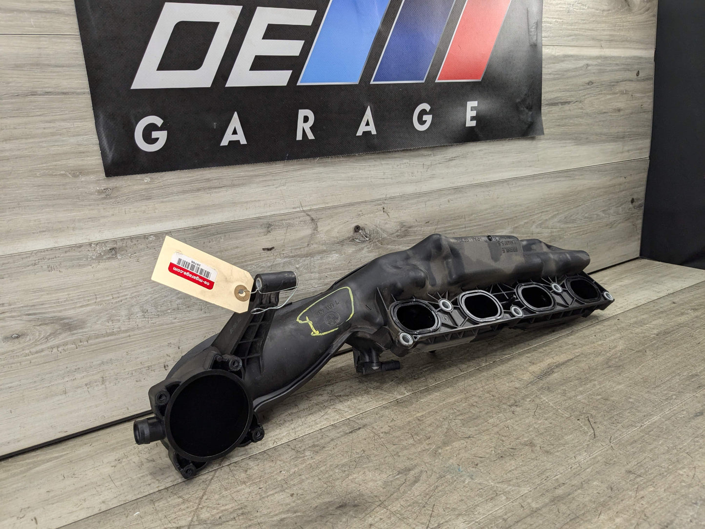10-19 BMW 550 650 F10 F12 X5M X6M Driver Side Engine S63 Intake Manifold 5-8
