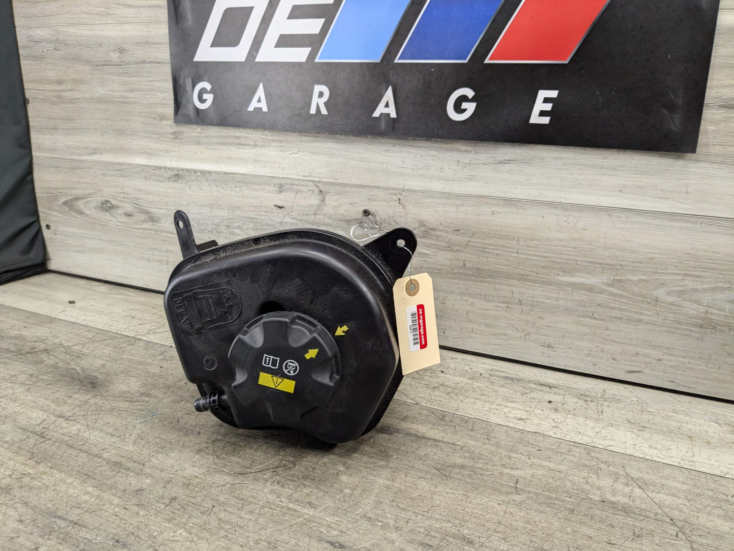 08-18 OEM BMW E70 F15 F85 F86 X5 X6 Sensor Cap Coolant Expansion Tank Reservoir