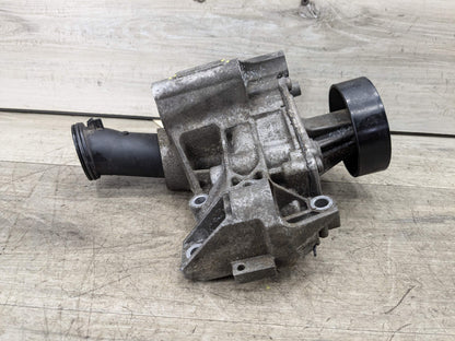16-19 OEM BMW F30 F31 G12 340 740i Engine Coolant Pump With Support B46 B58