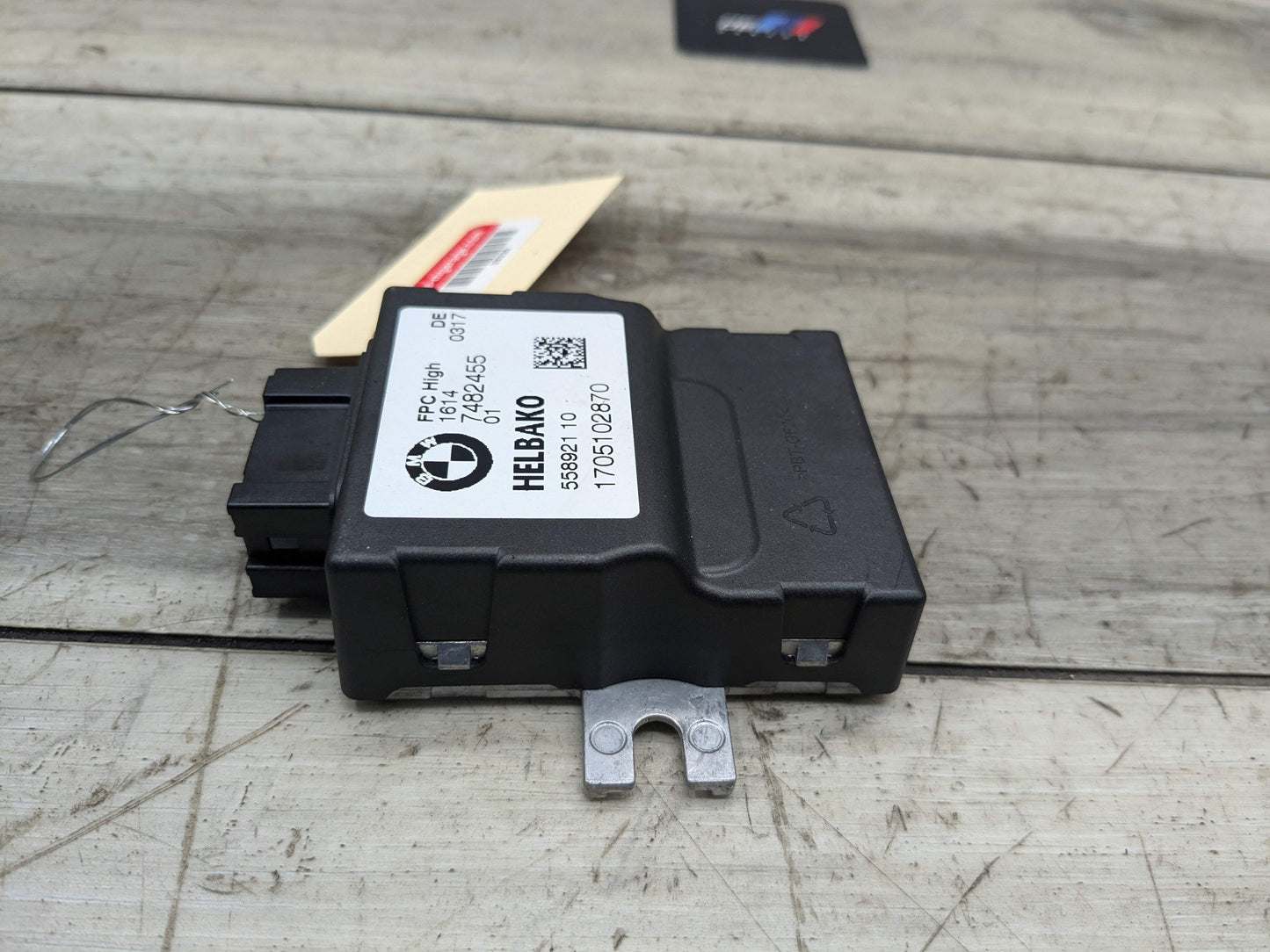 17-21 OEM BMW G30 G32 G12 G01 G82 F90 M5 Fuel Pump Control Module Unit HELBAKO
