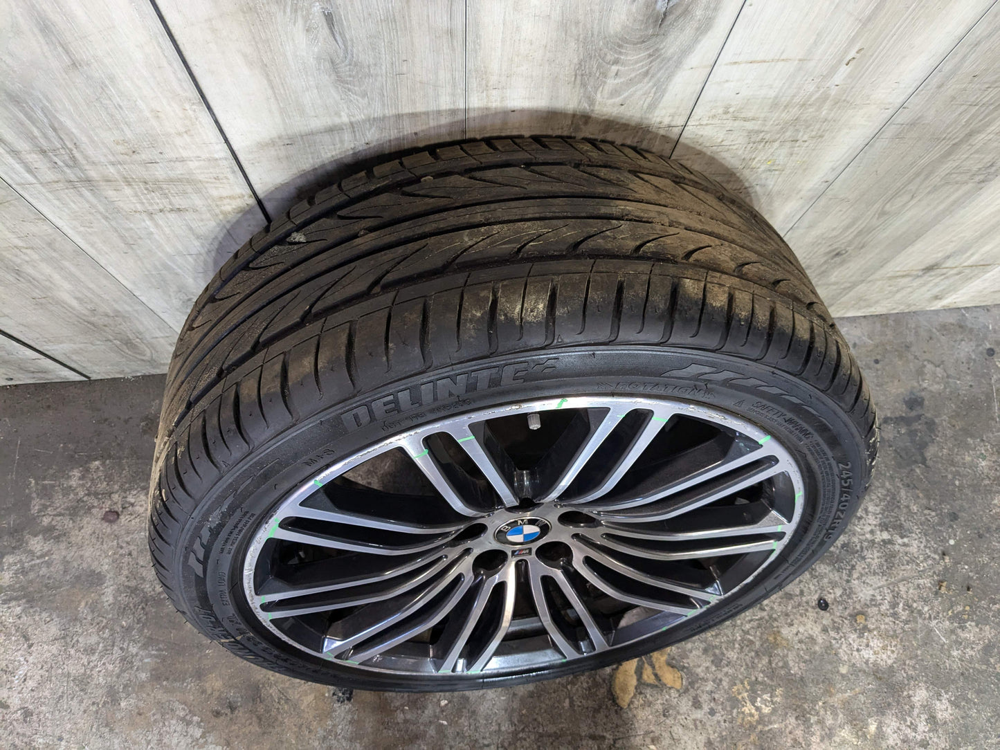 CURB RASH* OEM BMW G30 530 540 M550 Wheel Rim 19x8" ET30 Double Spoke Style 664M