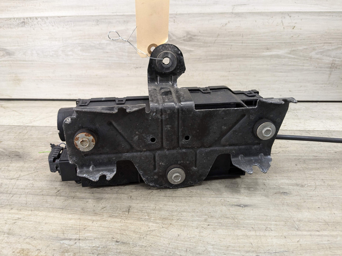 09-15 OEM BMW F01 F02 740 750 Emergency Parking Brake Actuator Unit Motor