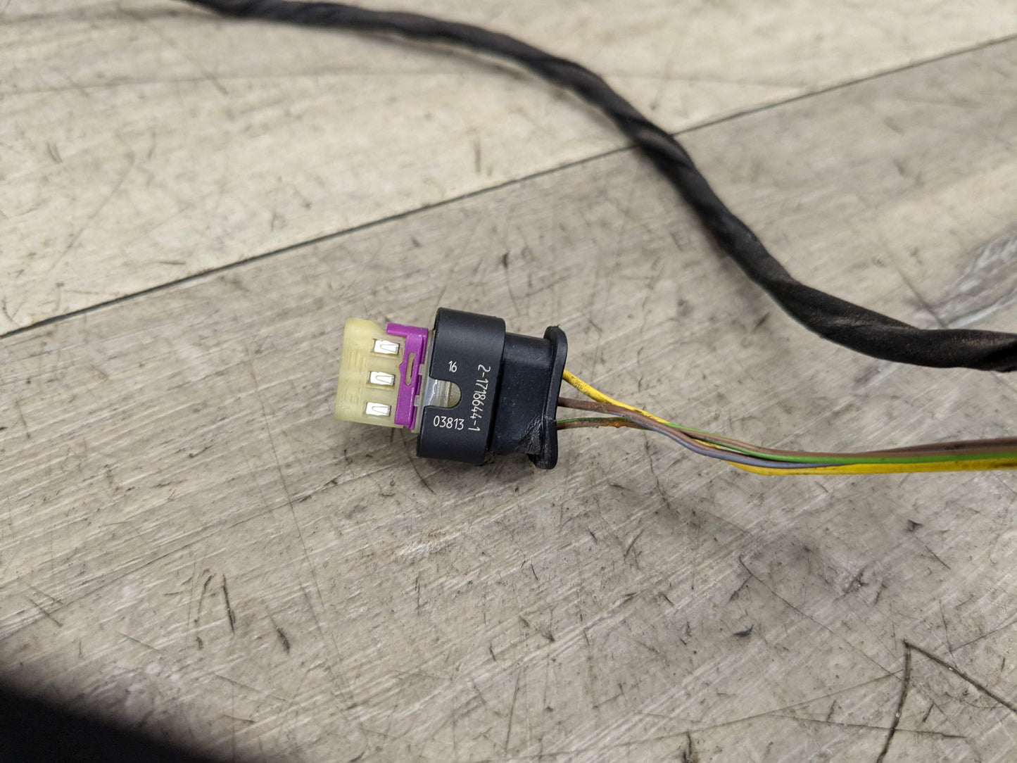 *NOTE* OEM BMW F02 750 Rear Parking Distance Sonic Sensors PDC Harness Silver