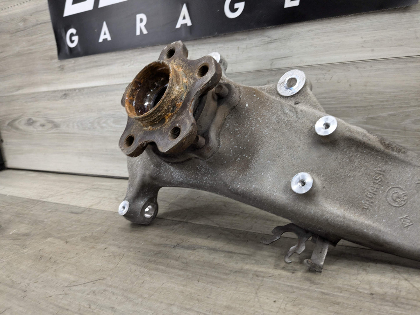 OEM BMW G12 740 750 AWD Front Right Passenger Hub Spindle Knuckle Wheel Bearing
