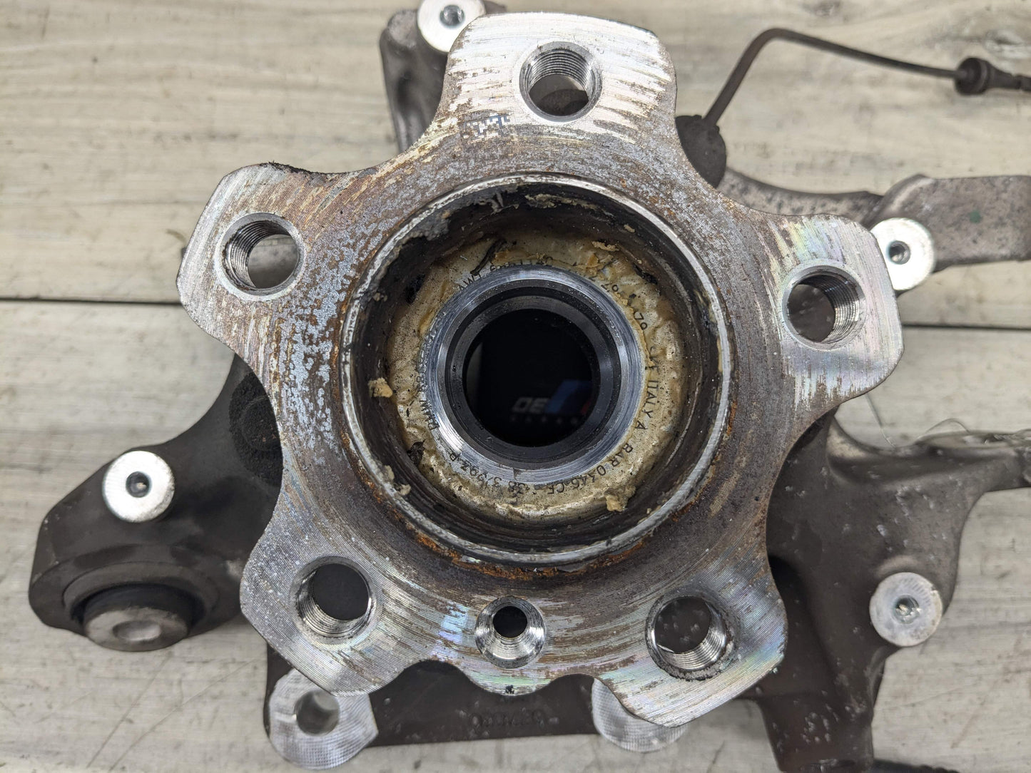 18-24 OEM BMW G01 X3 REAR Right Passenger Side Wheel Hub Spindle Knuckle Bearing