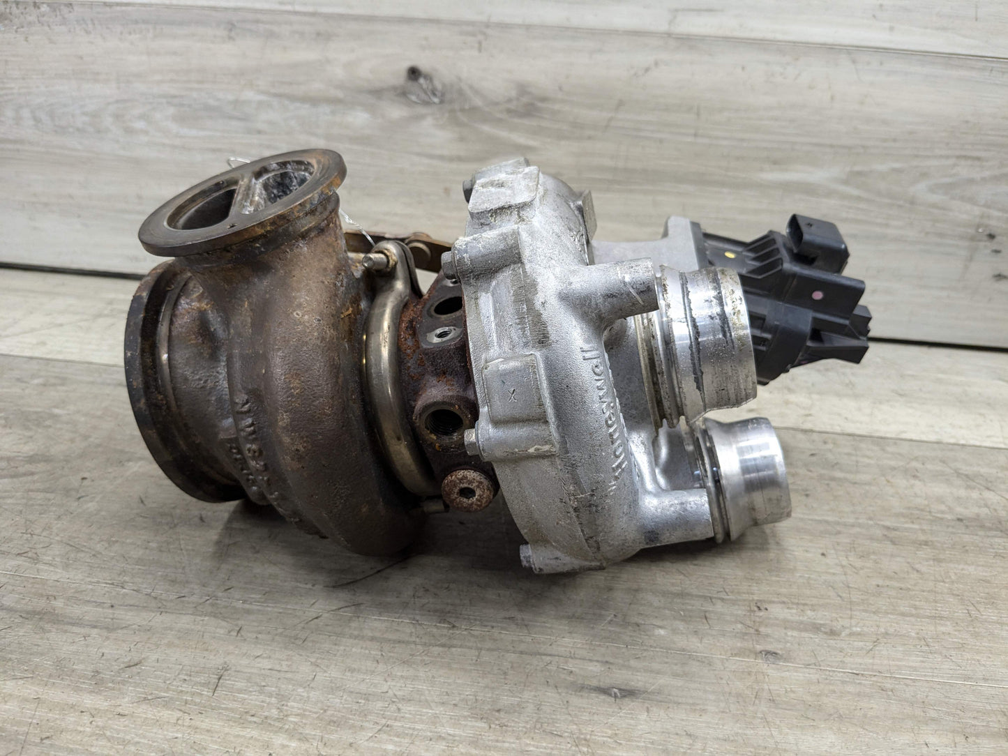 16-19 OEM BMW G11 G12 G30 M550 Left Right Turbo Turbocharger N63R V8 4.4L Engine