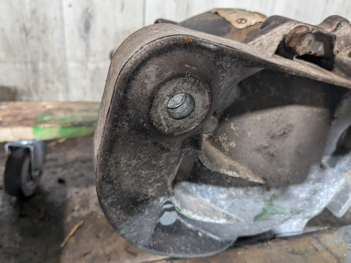 07-13 OEM BMW E70 E72 X5 X6 Rear Differential Axle Carrier 3.64 123k DIESEL